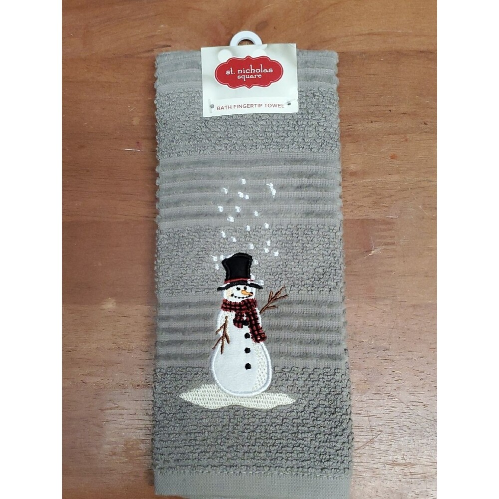 St. Nicholas Square Bath Fingertip Towel Snowman